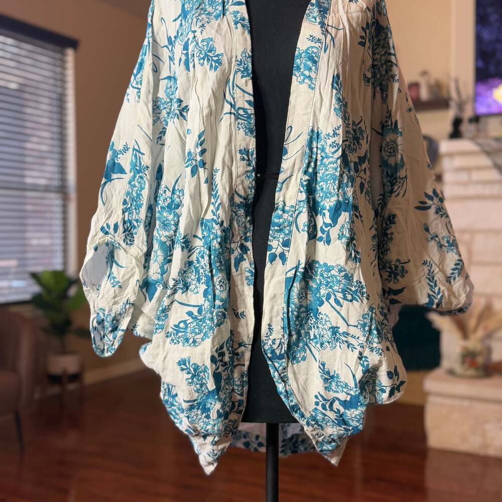 Blue and White Floral Shawl Kimono